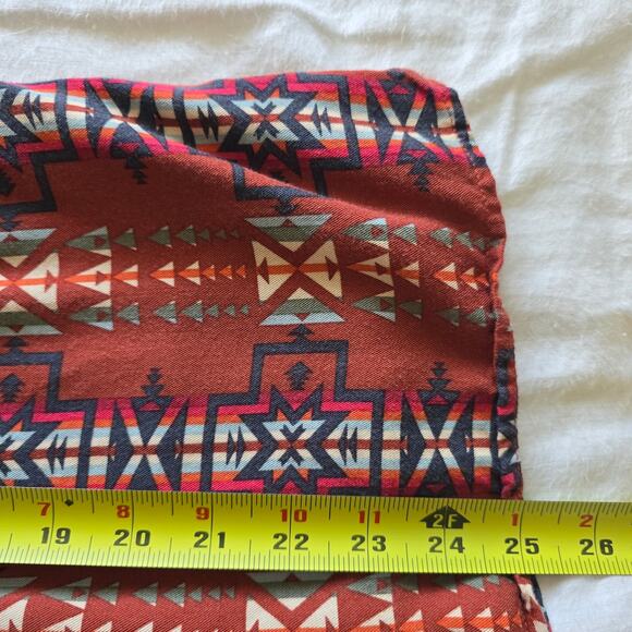 Pendleton Women's Aztec Short Sleeve Button Up Shirt Red Size M Rayon Western - Picture 7 of 7